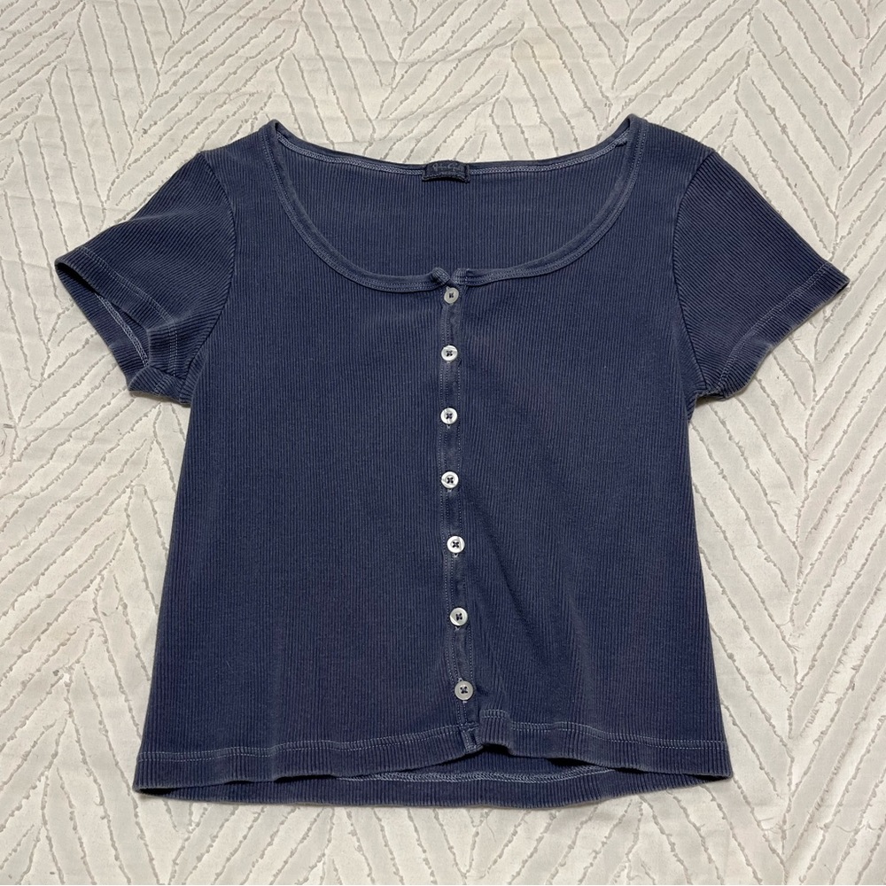 Brandy Melville, blue ribbed cropped button down t shirt, worn once
